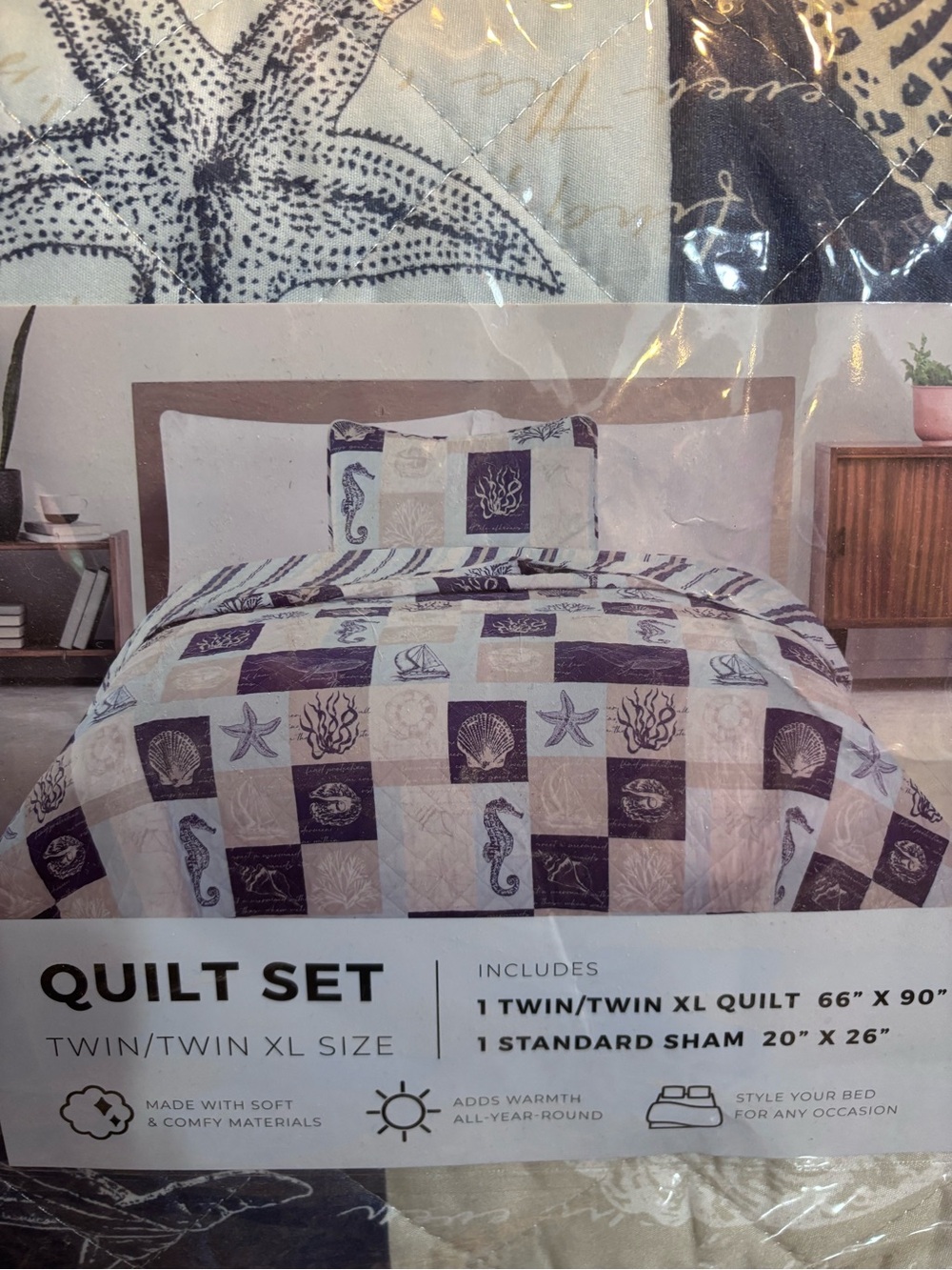 Coastal Patchwork Quilt Set - Twin/Twin XL in Navy and Cream